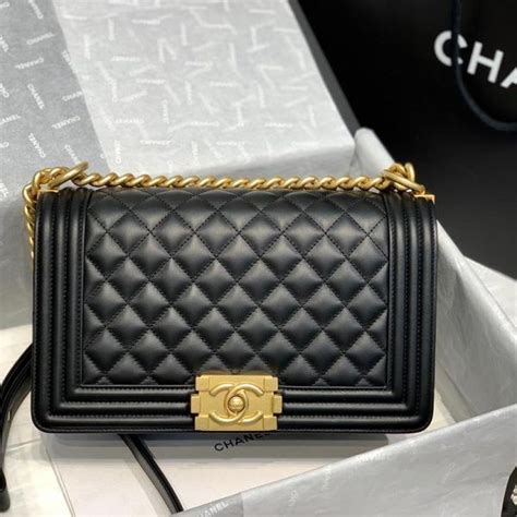 sac chanel pochette|chanel handbags outlet.